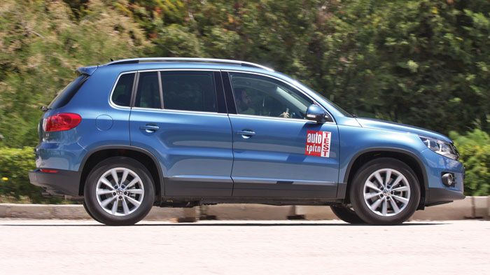 Στον δρόμο, το Tiguan παρέχει εξαιρετική άνεση και ποιότητα κύλισης. Εκτός δρόμου, παρά την απουσία τετρακίνησης, το γερμανικό SUV κινείται χωρίς πρόβ